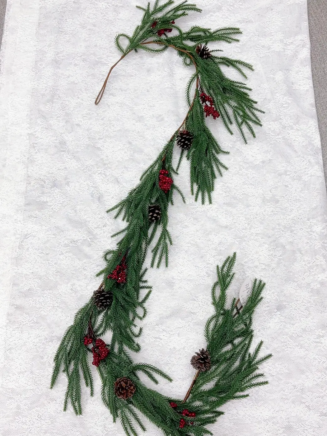 LuckyFloral Christmas wreath and garland