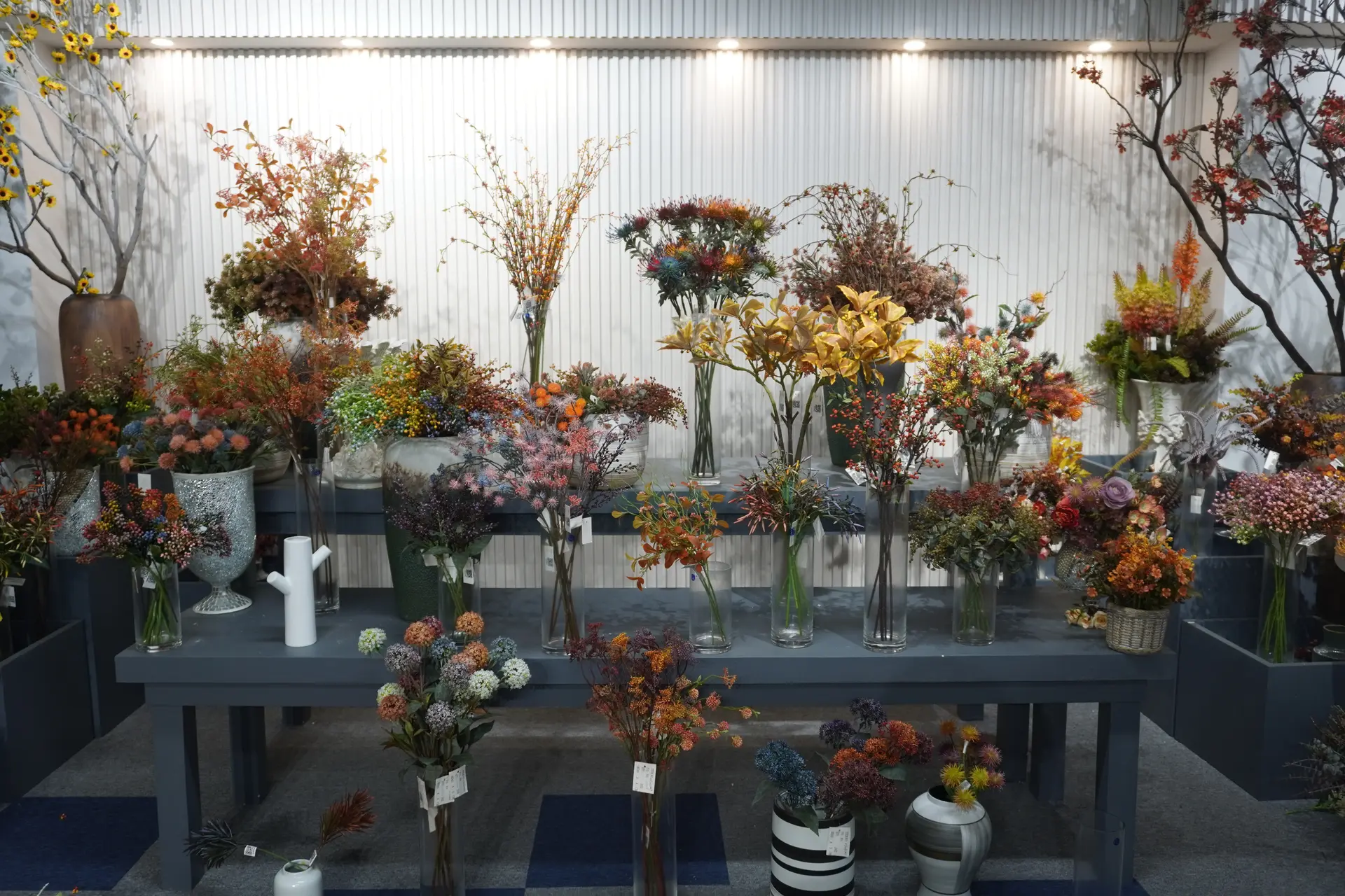 LuckyFloral factory and product showroom