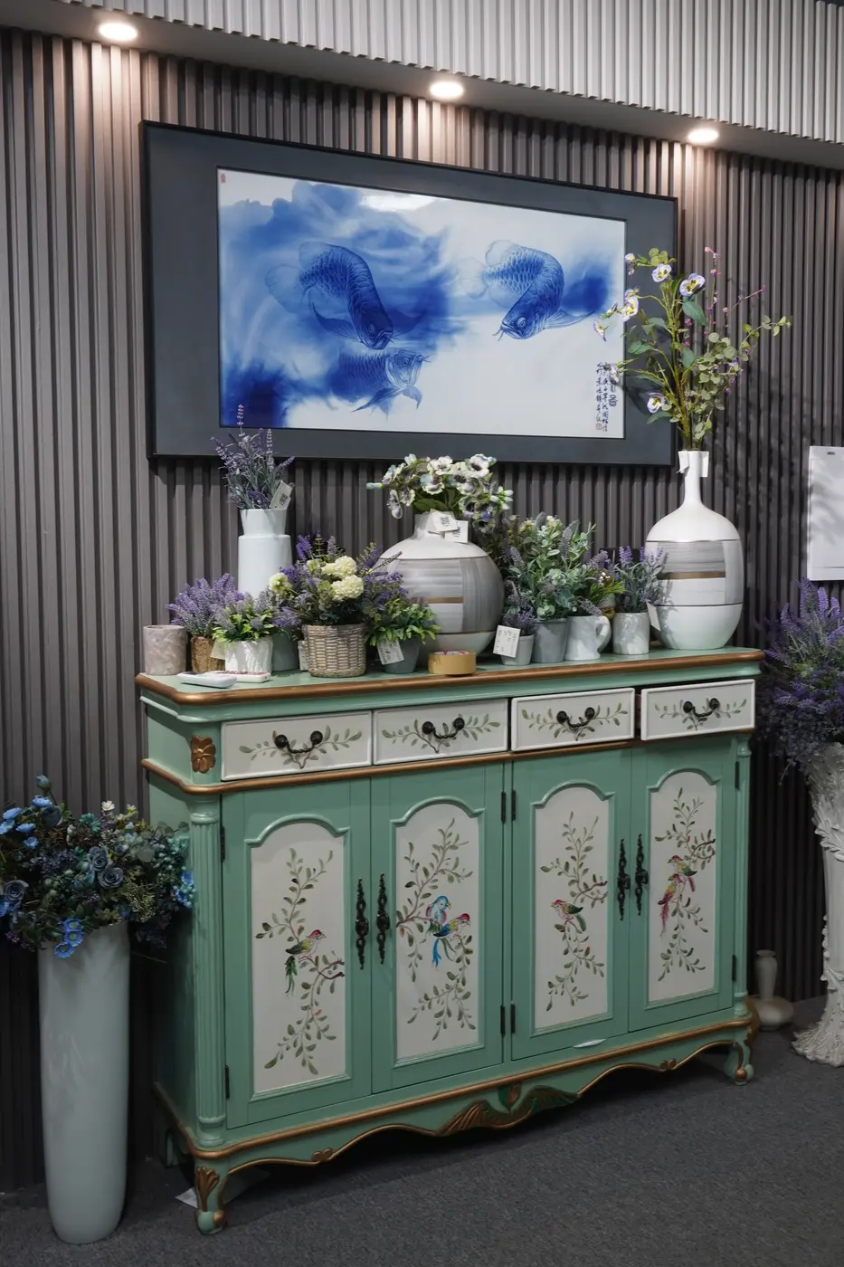 LuckyFloral factory and product showroom