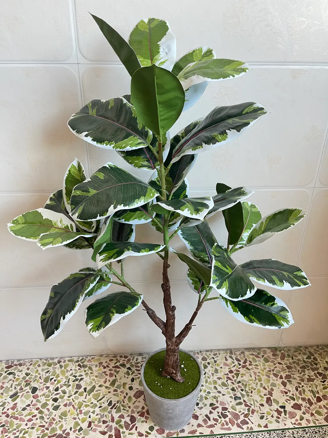 LuckyFloral faux greenery and artificial plant